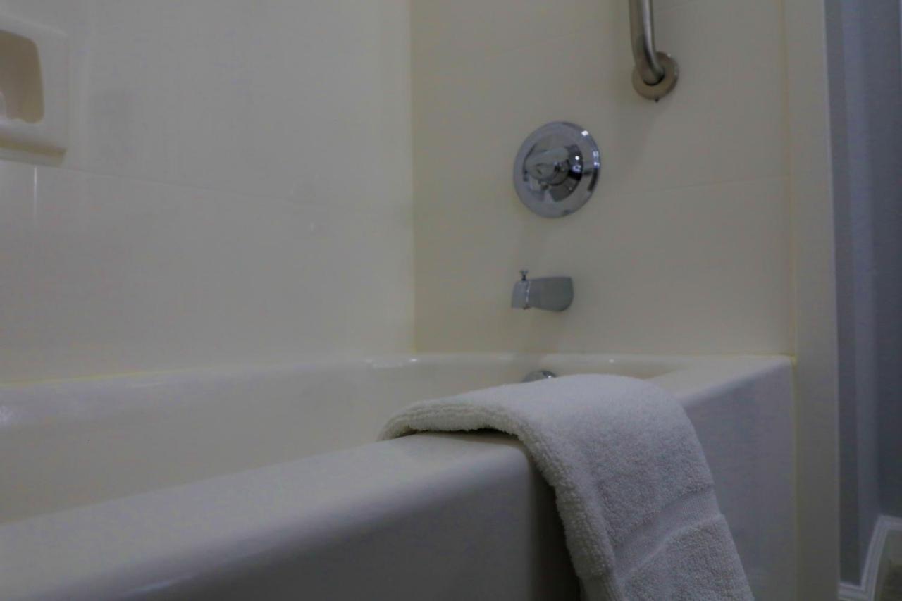 Home Inn And Suites Olive Branch Eksteriør billede